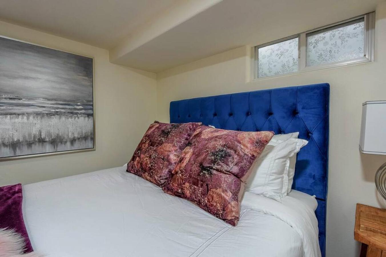 Private New Garden Apartment W Hot Tub Camas エクステリア 写真